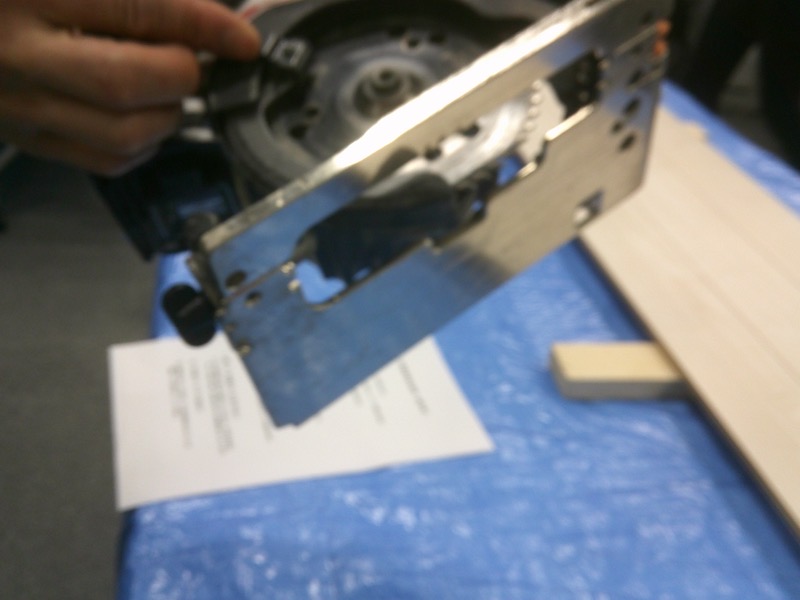 10 17開催 丸のこ作業者安全教育実技写真